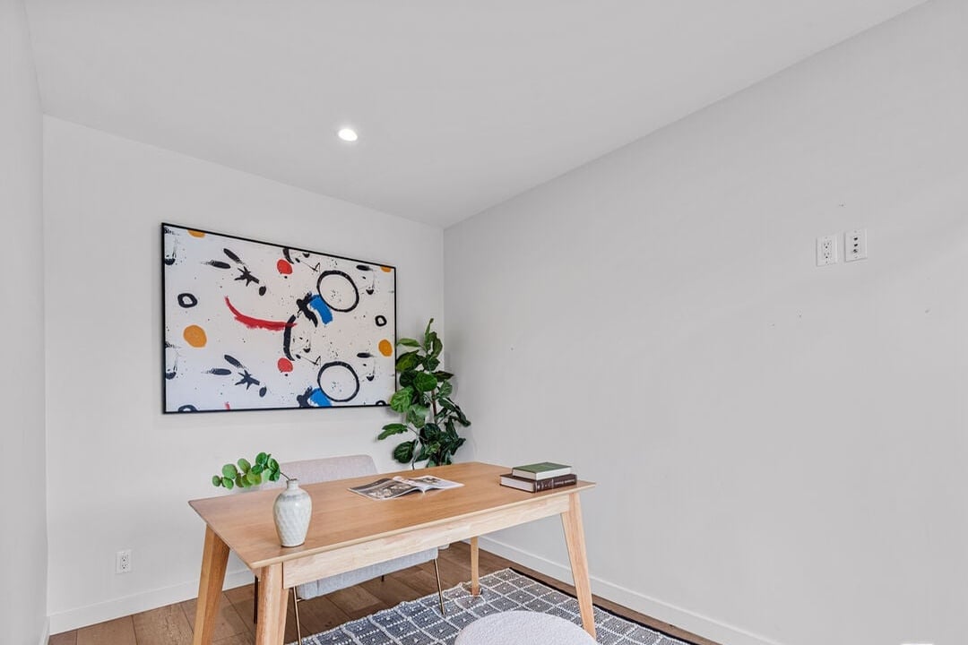 Zenith Reserve,Westcove Dr, 90049