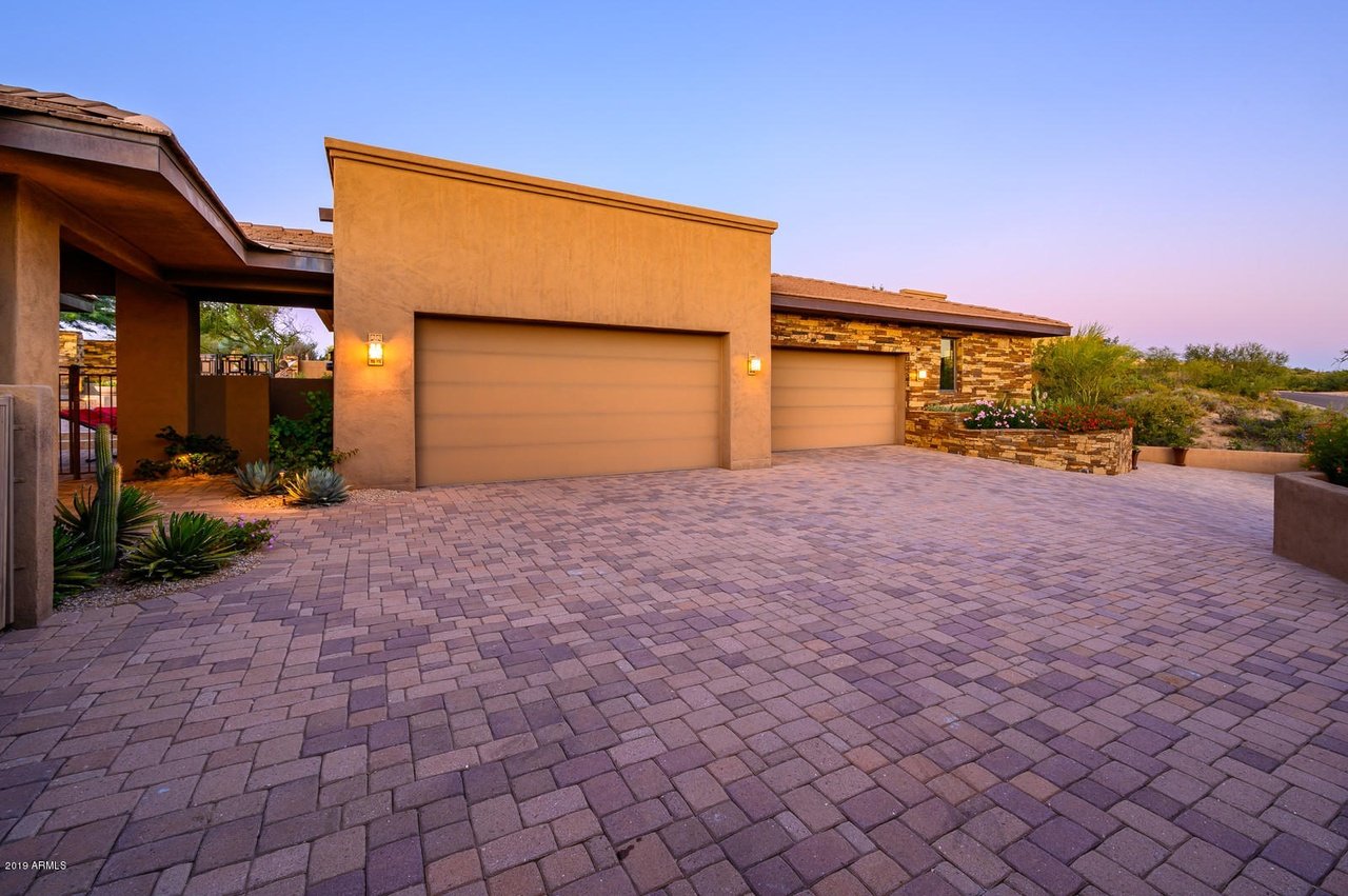 11222 E SALERO Dr