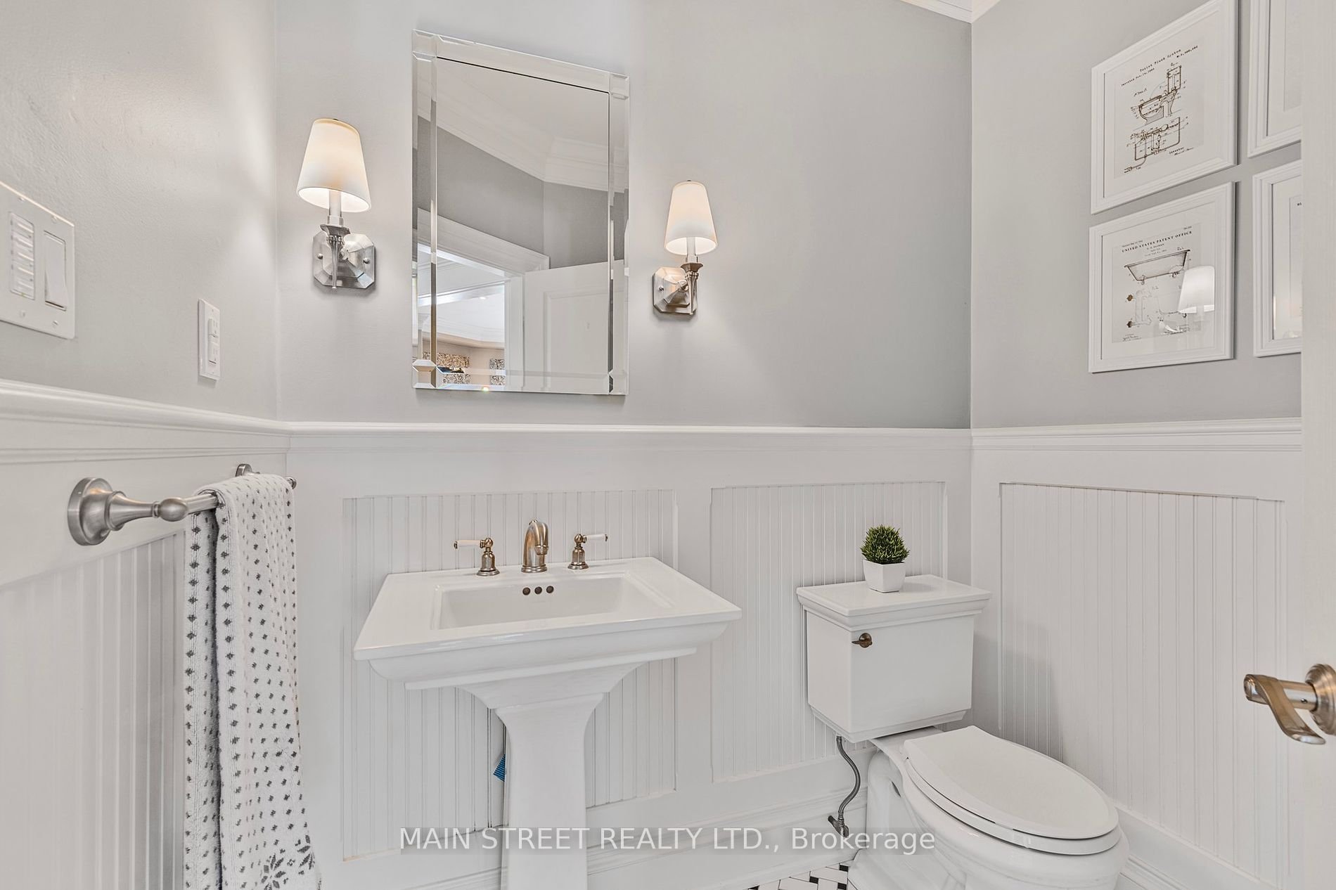 120 Willow Farm Lane, Aurora