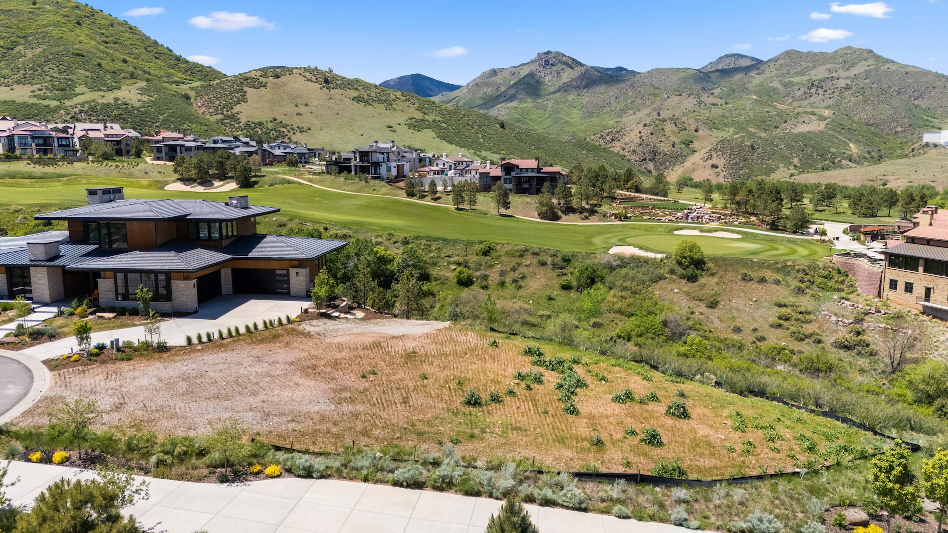 8189 Paradiso Court