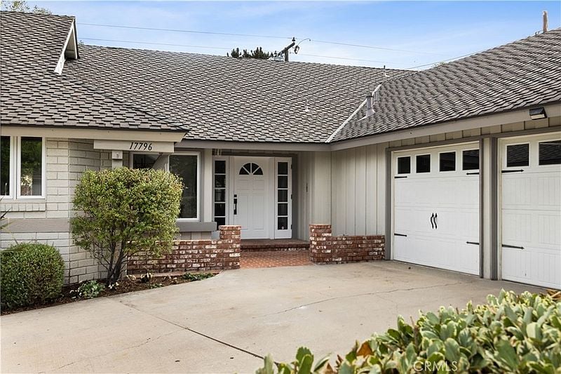 17796 E Santa Clara Ave