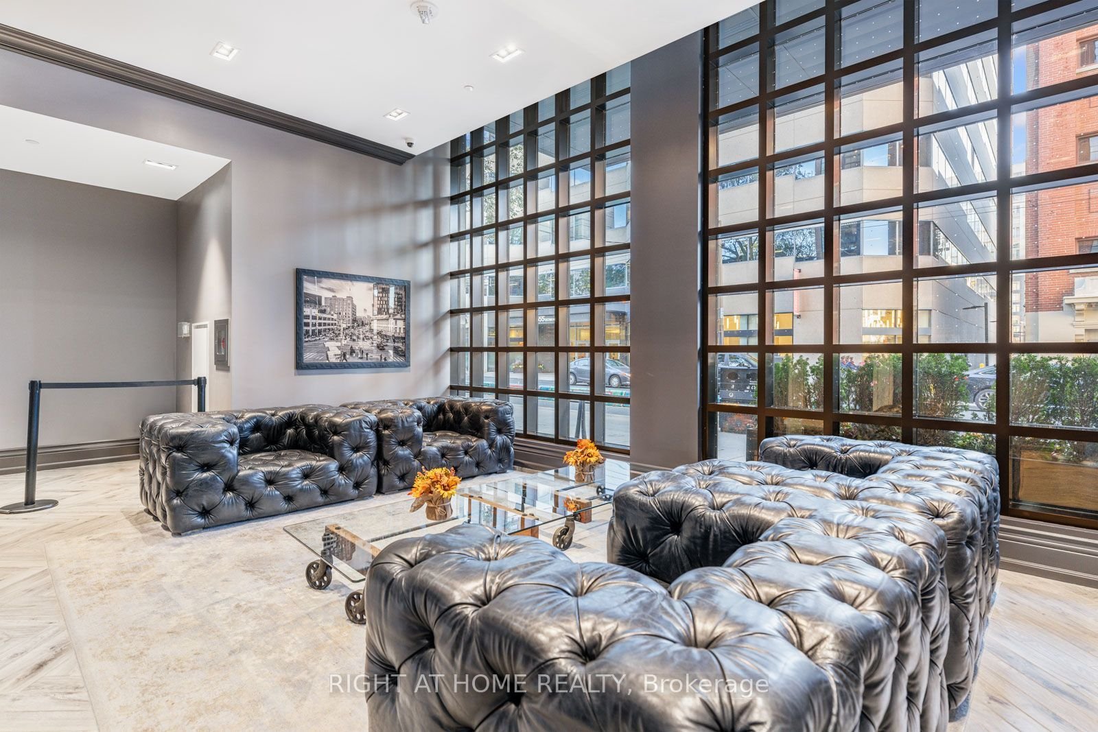 PENTHOUSE AT THE HARLOWE