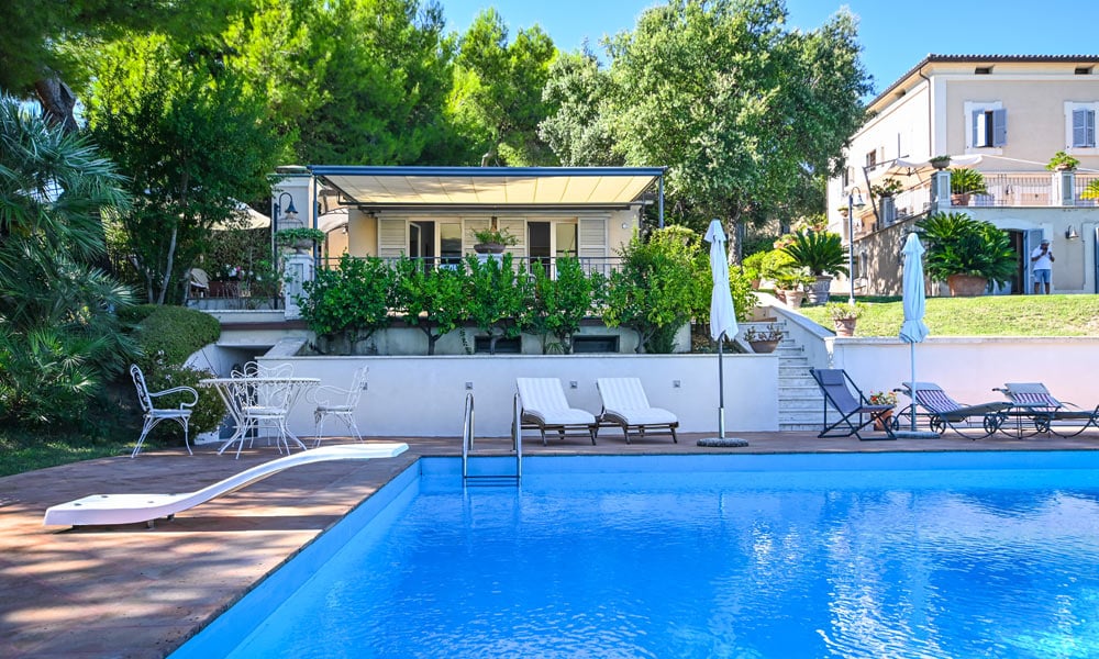 Villa With Stunning Seaview in Civitanova Marche, Le Marche