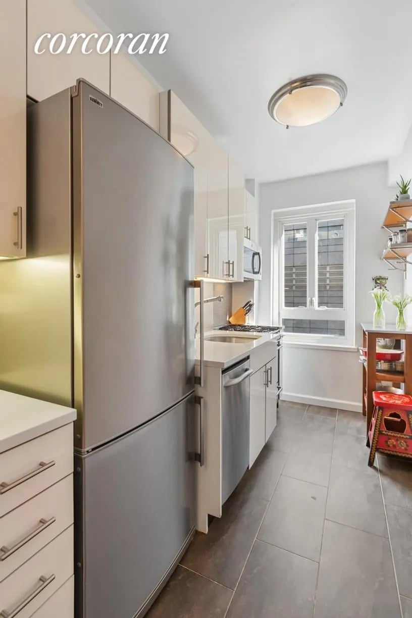 333 W 57th St Apt 5B