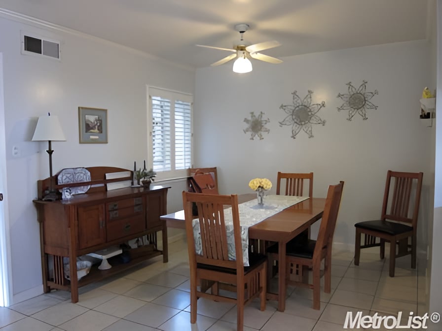 New on Market in College Glen! 3061 Notre Dame Dr, 95826