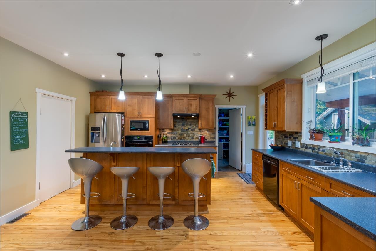 1011 Pennylane Pl