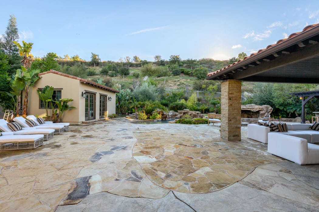 25330 Prado De Ambar