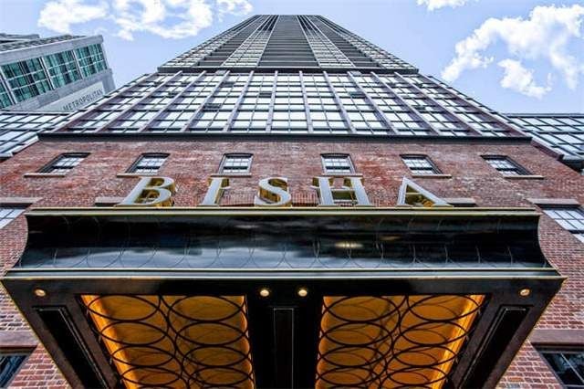 88 Blue Jays Way 3011