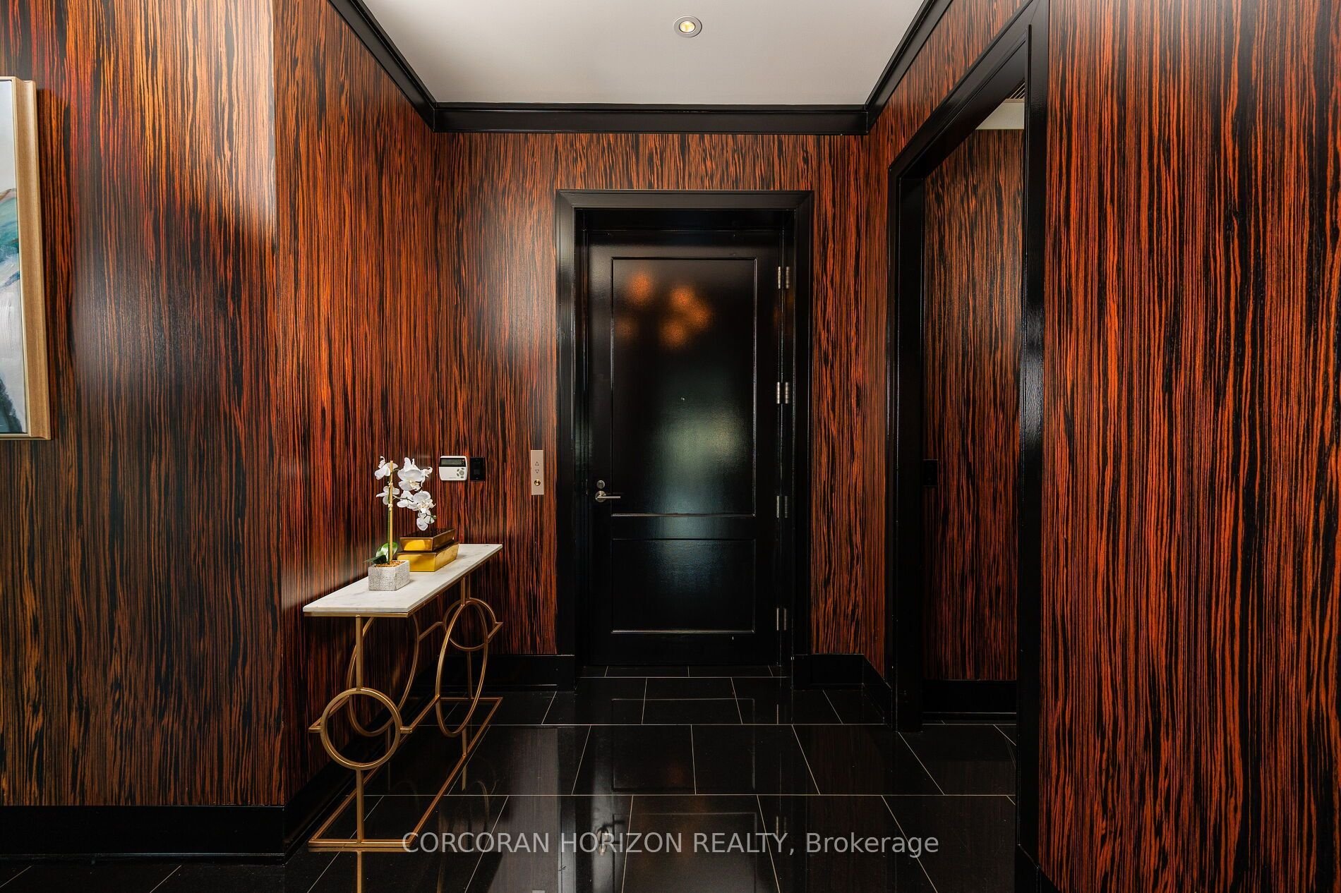 LUXURY AT THE RITZ RESIDENCES