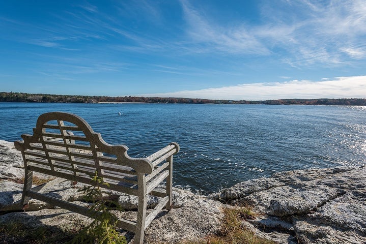 90 Newbury Point, Phippsburg