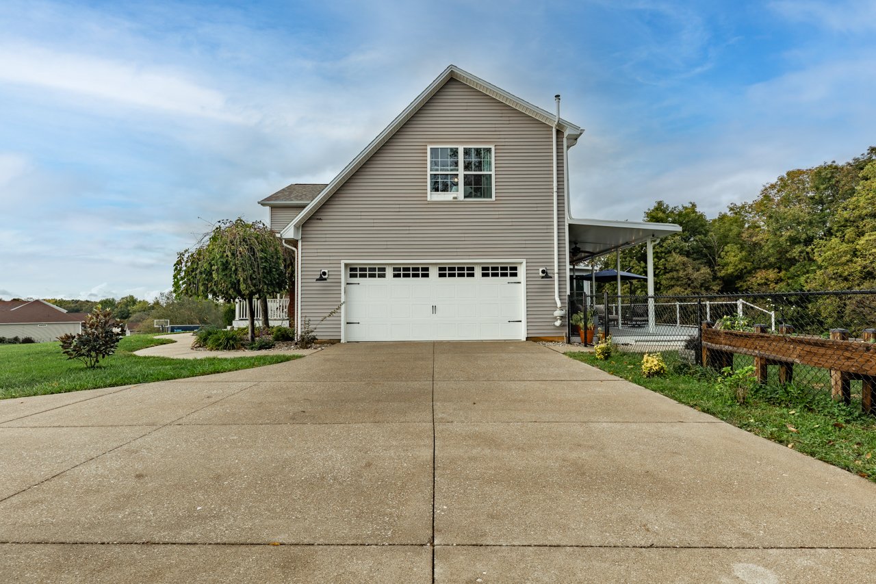 125 Grace Court