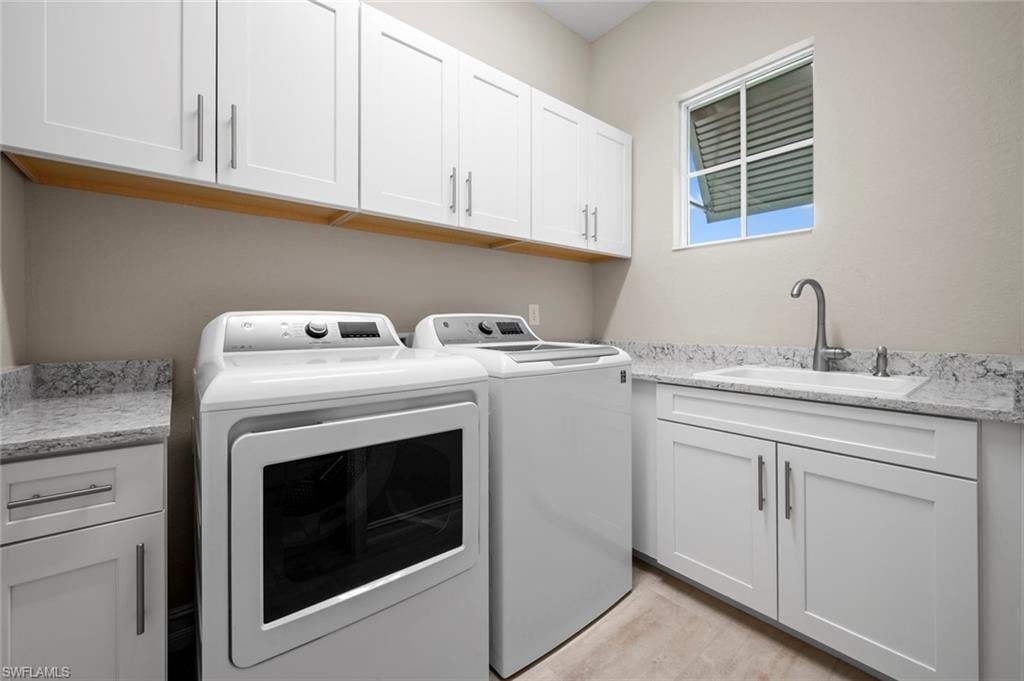 14930 Blue Bay Cir