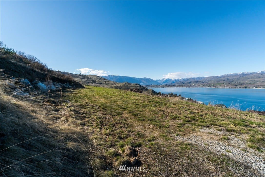 302 Clos CheValle Rd