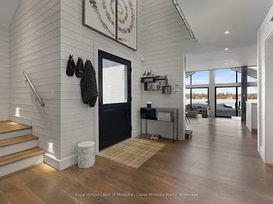 305 Wapaska Cres