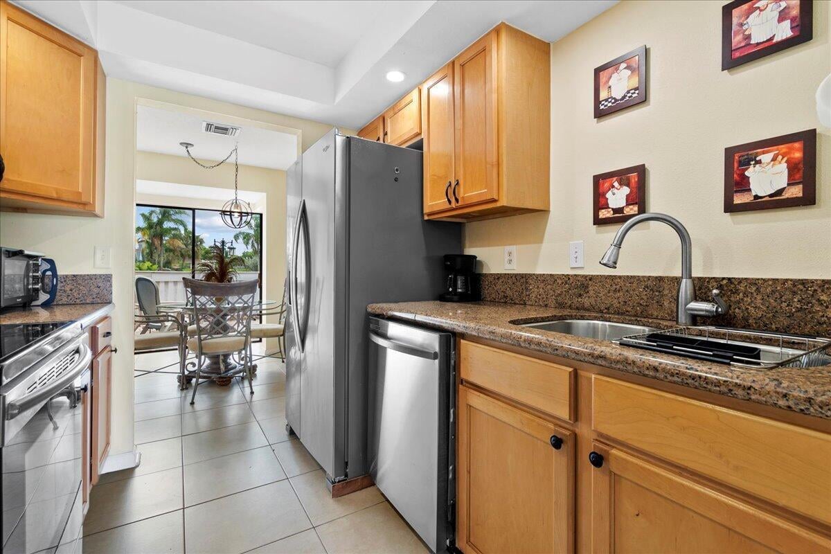 12710 Peconic Ct