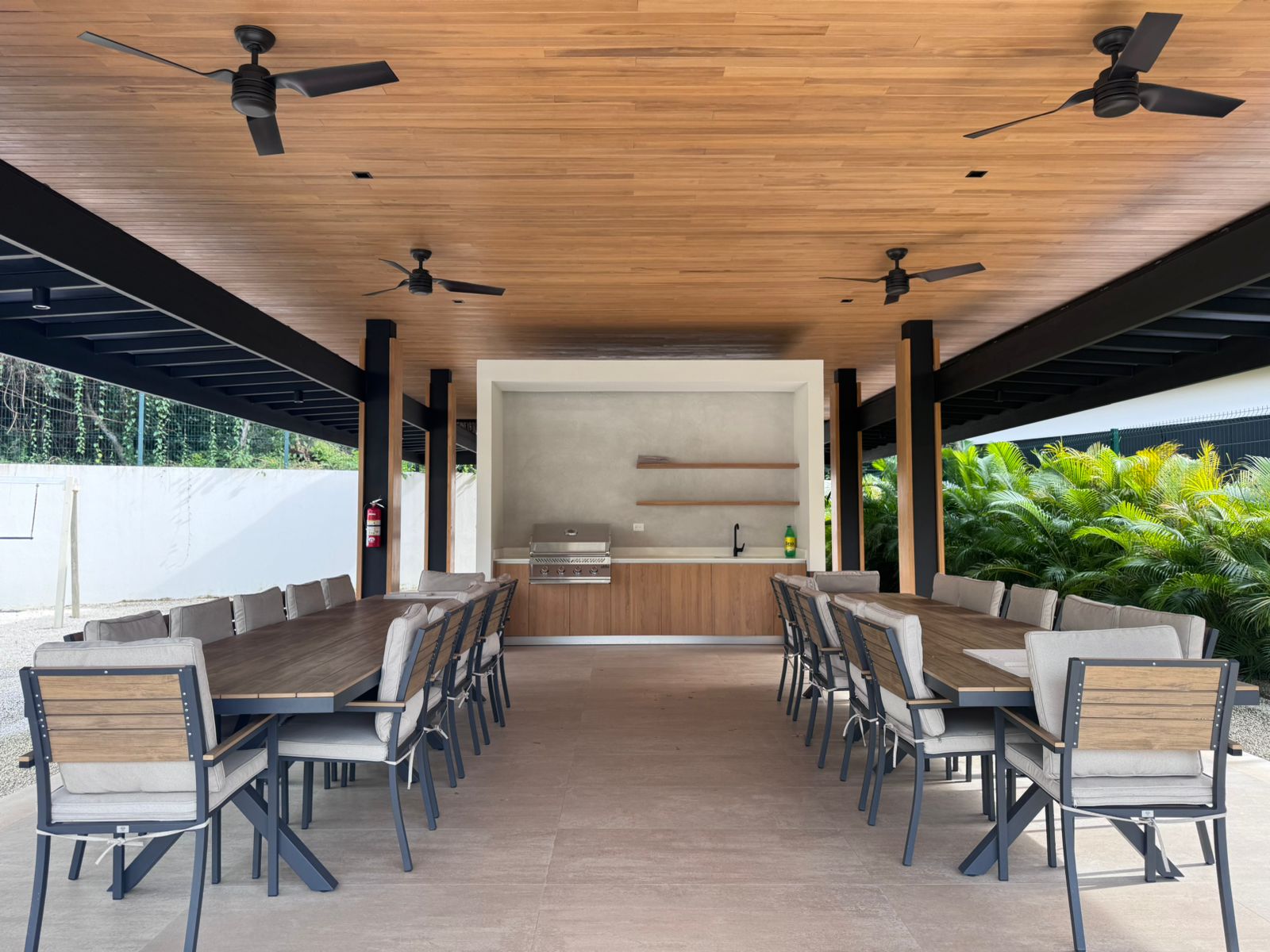 Turnkey Tropical-Modern 4BR Villa with Private Pool in Prestigious Hacienda Pinilla