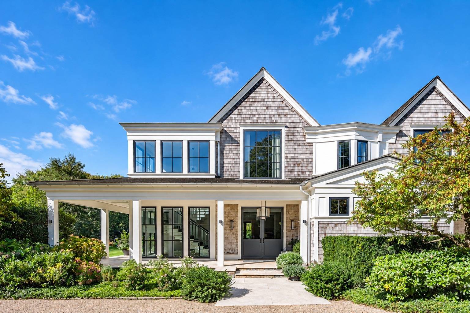 A MODERN CLASSIC IN SOUTHAMPTON'S ESTATE DISTRICT