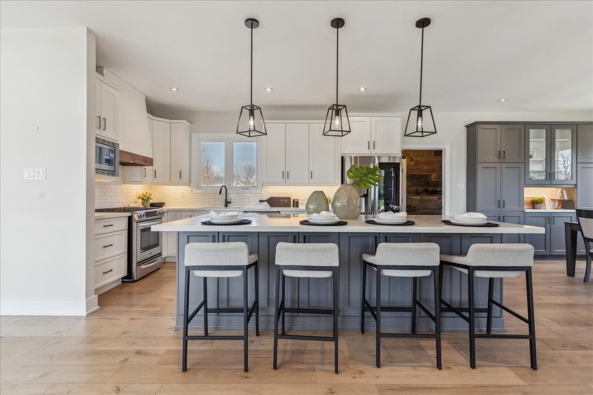 16 Goodwood St, Uxbridge
