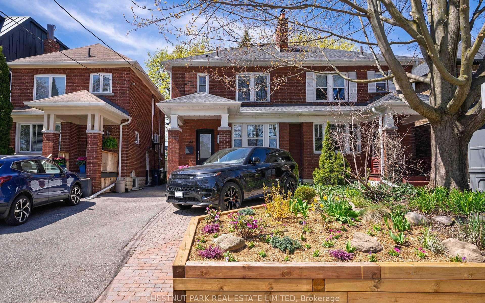 44 Harwood Rd