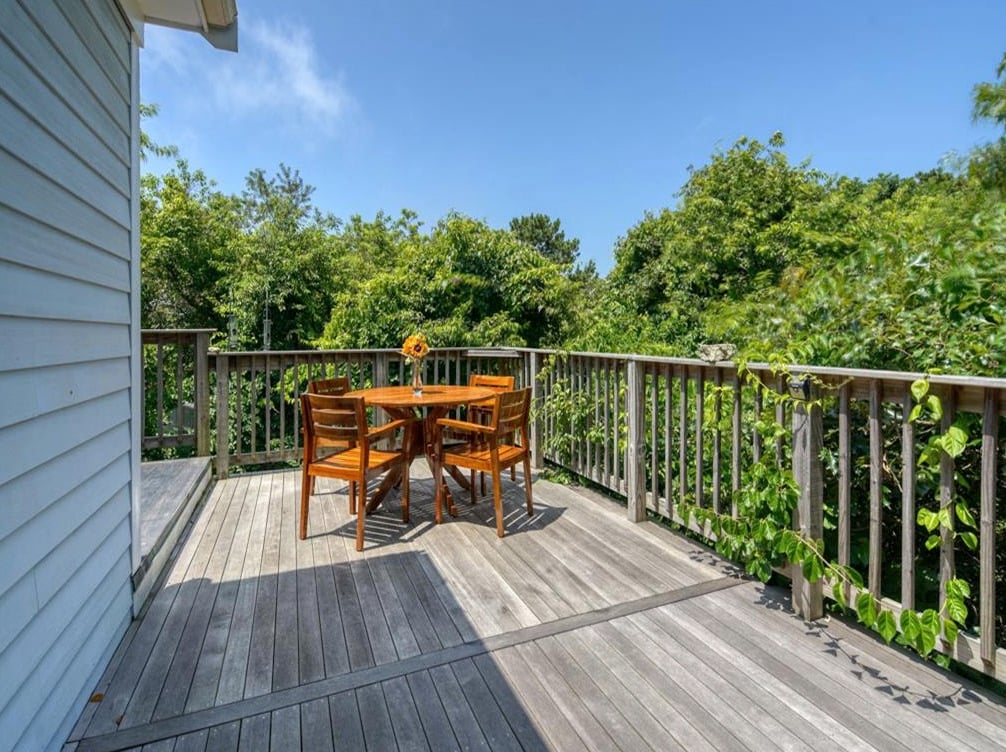 62 Schoolhouse Rd