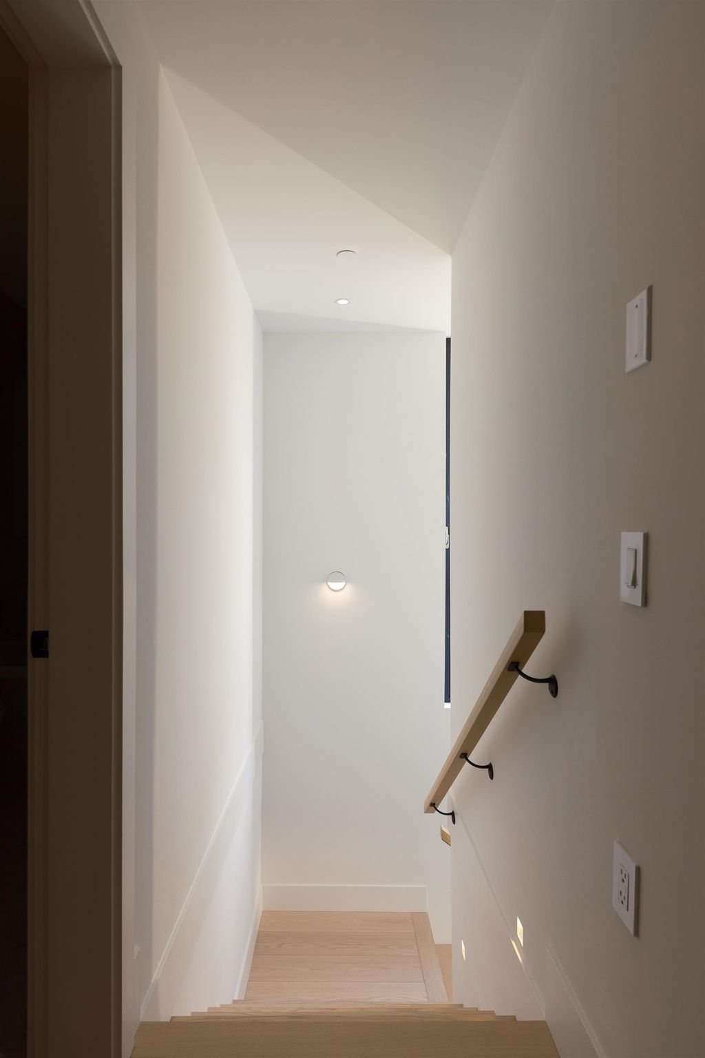 W 27th Ave, #772 