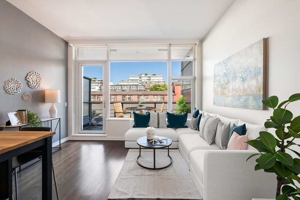 123 W 1st Ave, #509