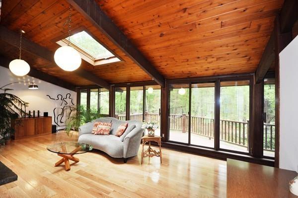 154 Heald Rd