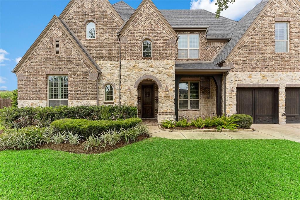 27614 Hunting Bay Ct