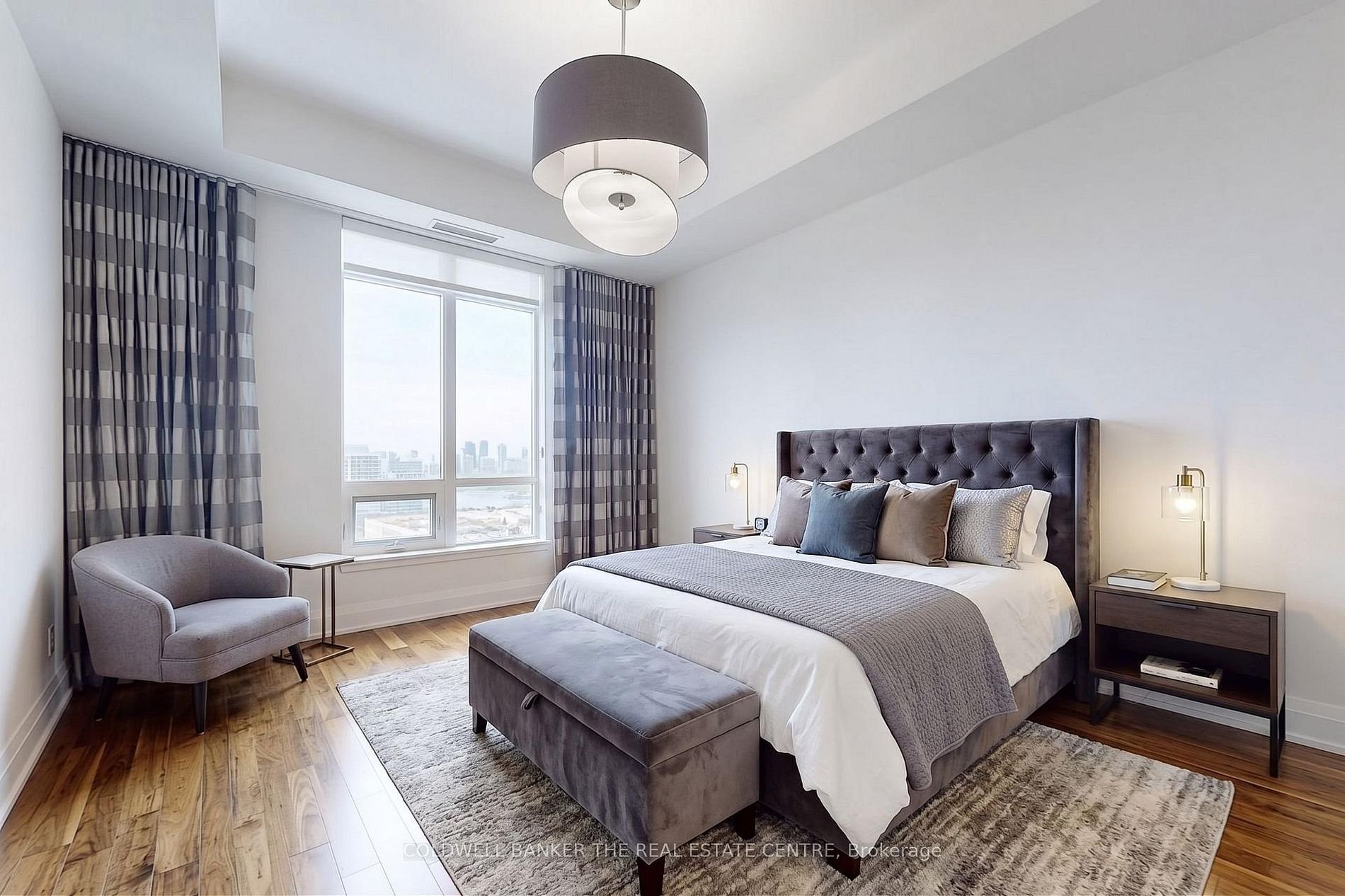LUXURY LIVING IN NORTH YORK