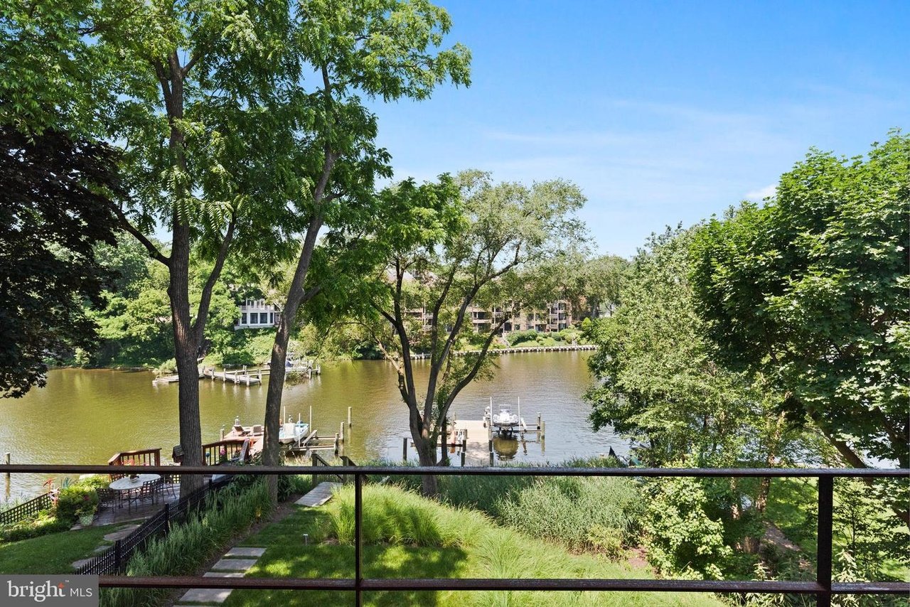 908 Creek Dr
