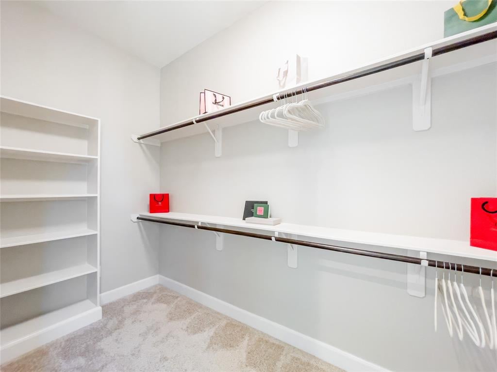 3330 Beverly Forest Dr