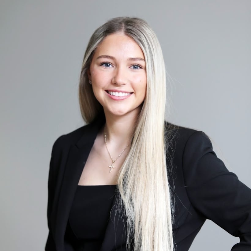  Alyssa Conrad Waukee, IA Real Estate Agent Headshot