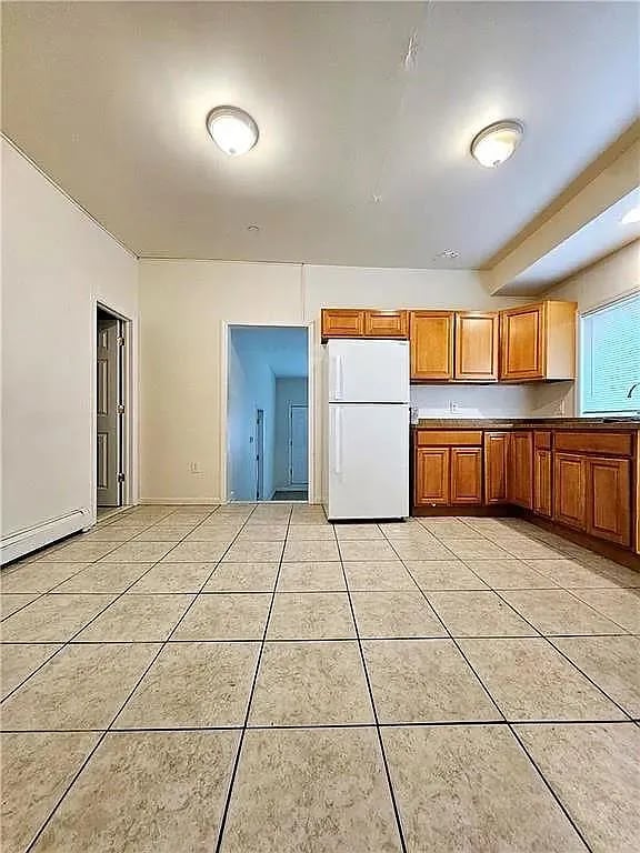 70 Grove Ave