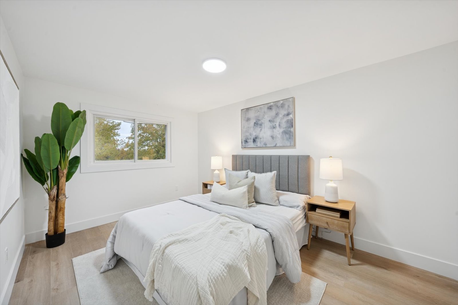 62 Pepperell Cres