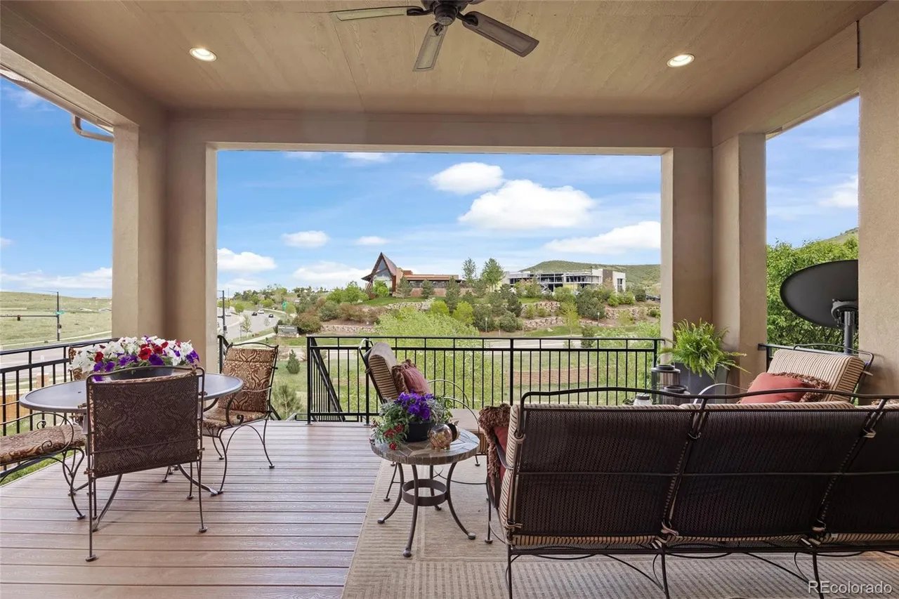 10601 Montecito Dr