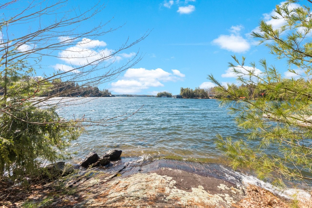 Avon Bay