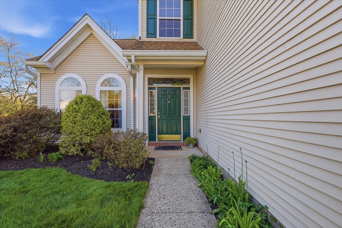Just Listed: 3 Bouwrey Place, Whitehouse Station NJ — Lake Cushetunk Woods Colonial at $699,900