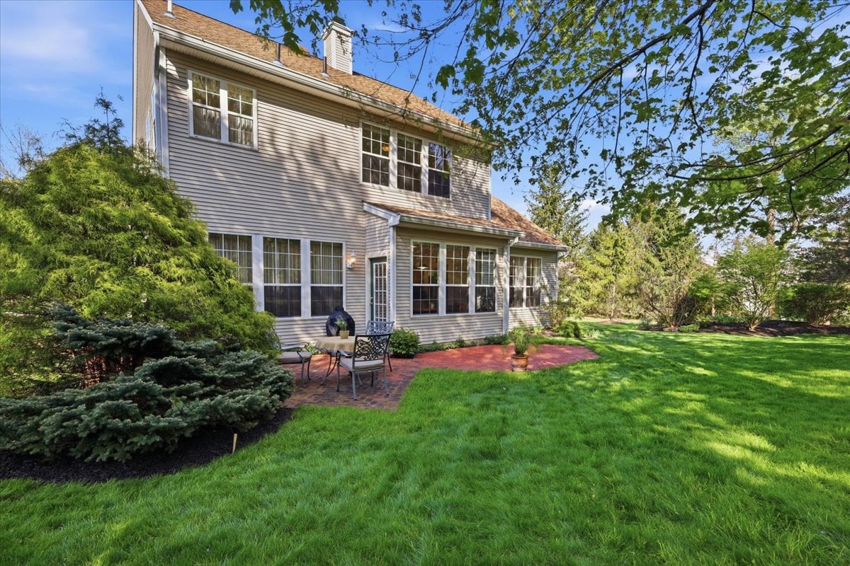 Just Listed: 3 Bouwrey Place, Whitehouse Station NJ — Lake Cushetunk Woods Colonial at $699,900