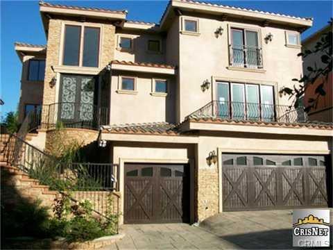 3946 Glenridge Dr. Sherman Oaks CA 91423