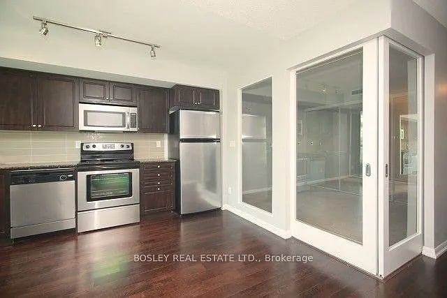 209 Fort York Blvd #468