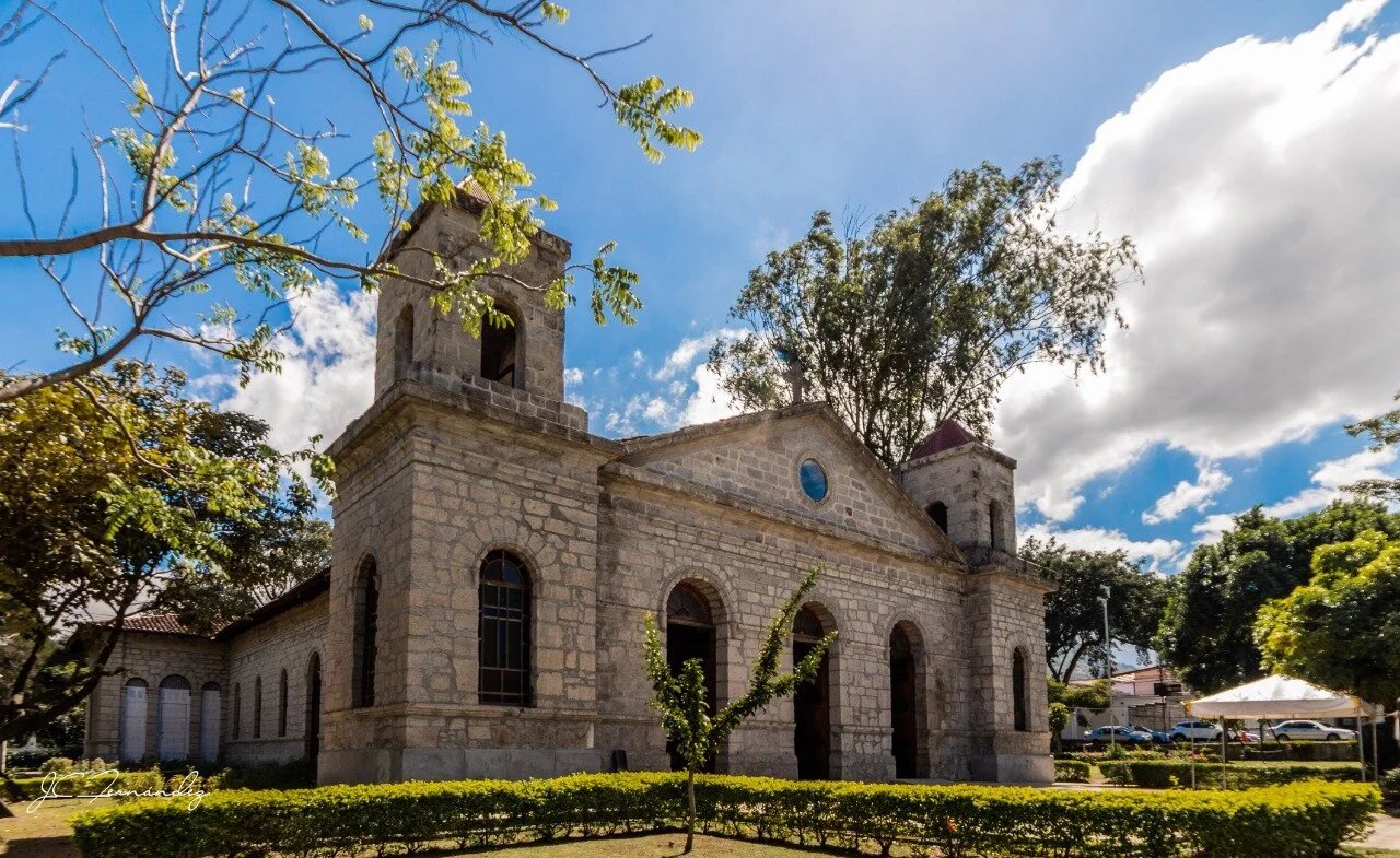 Santa Ana / Lindora