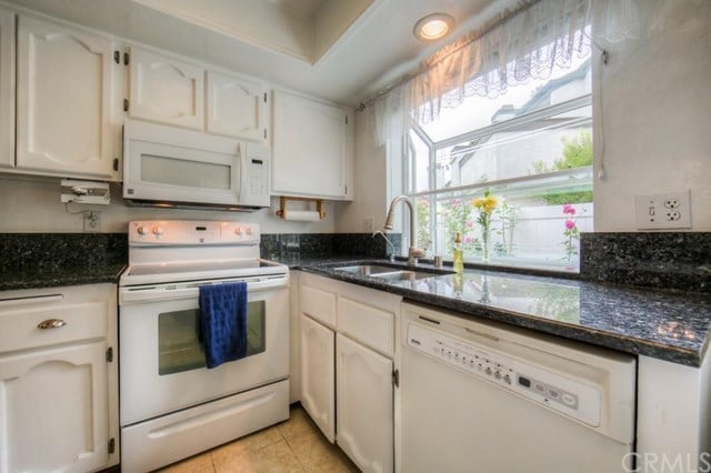 914 Van Ness Ct