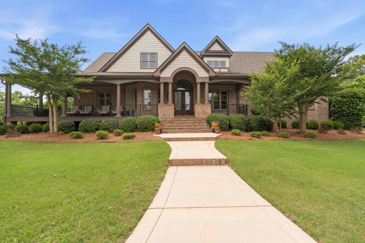 Luxury Lake Oconee Equestrian Estate in Morgan County | 1090 White Oak