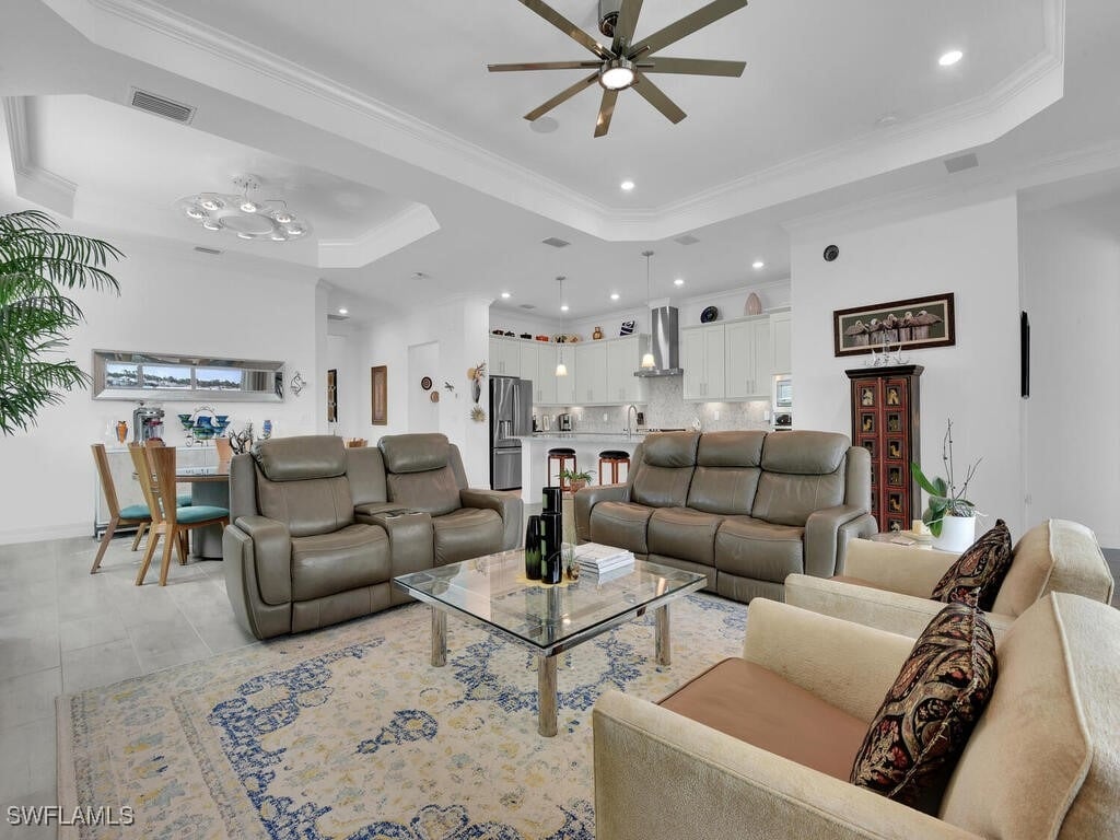 14538 Blue Bay Cir