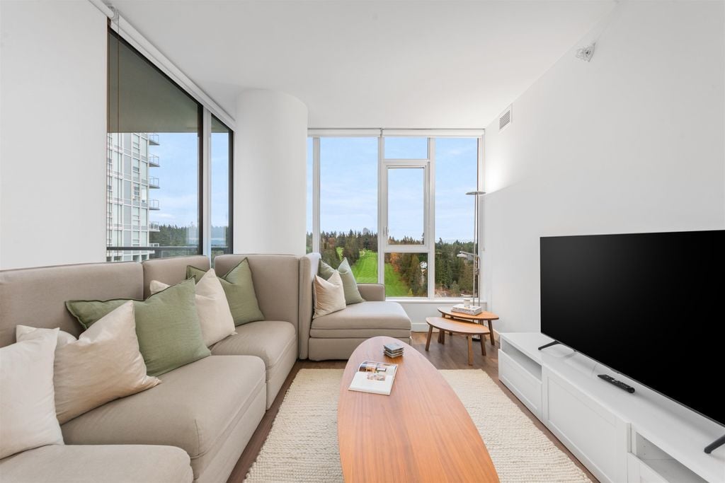 585 Austin Ave, #2103