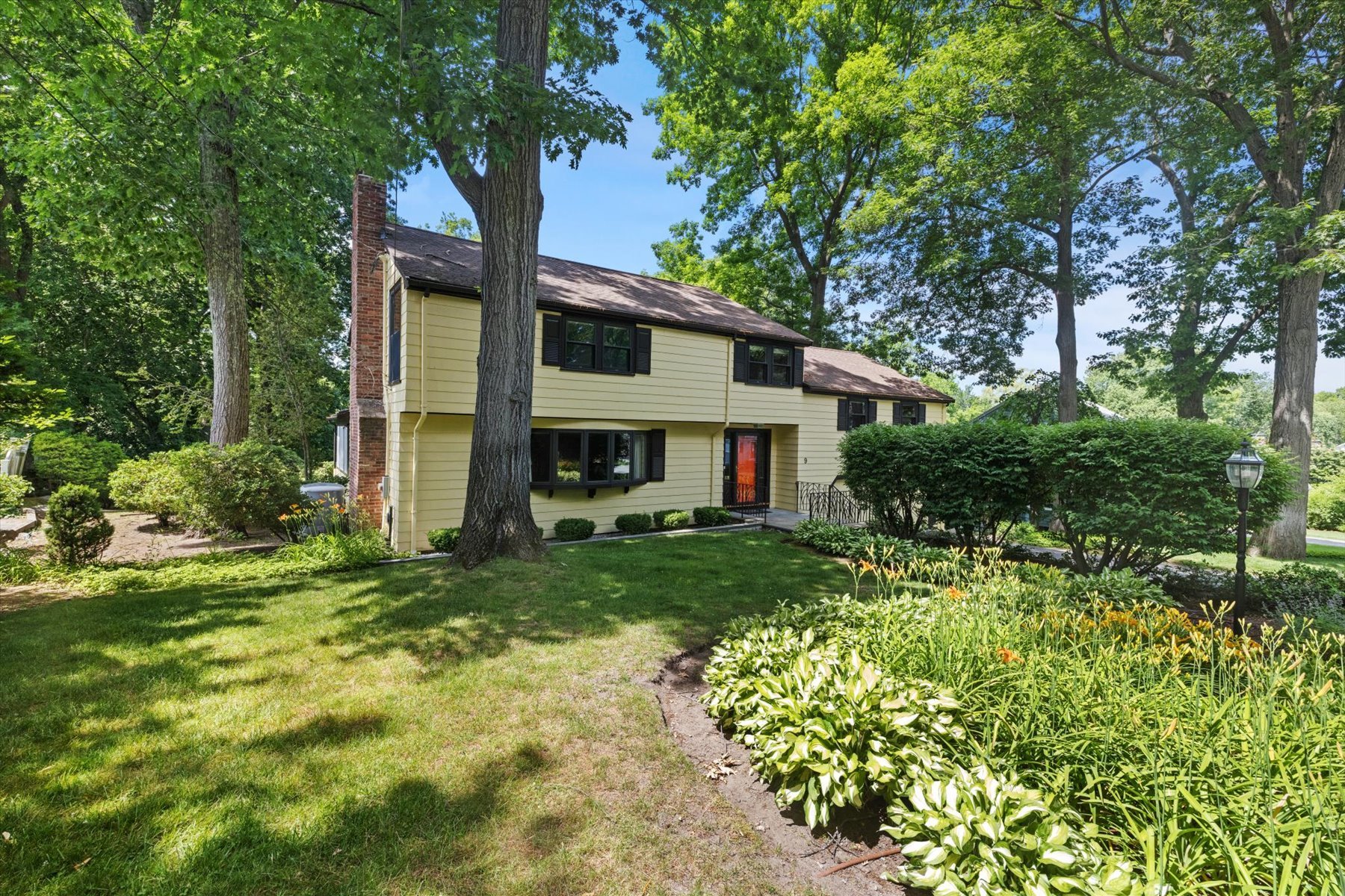 9 Plymouth Road 