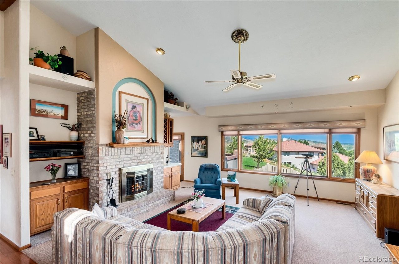 7328 Hawks Nest Trl