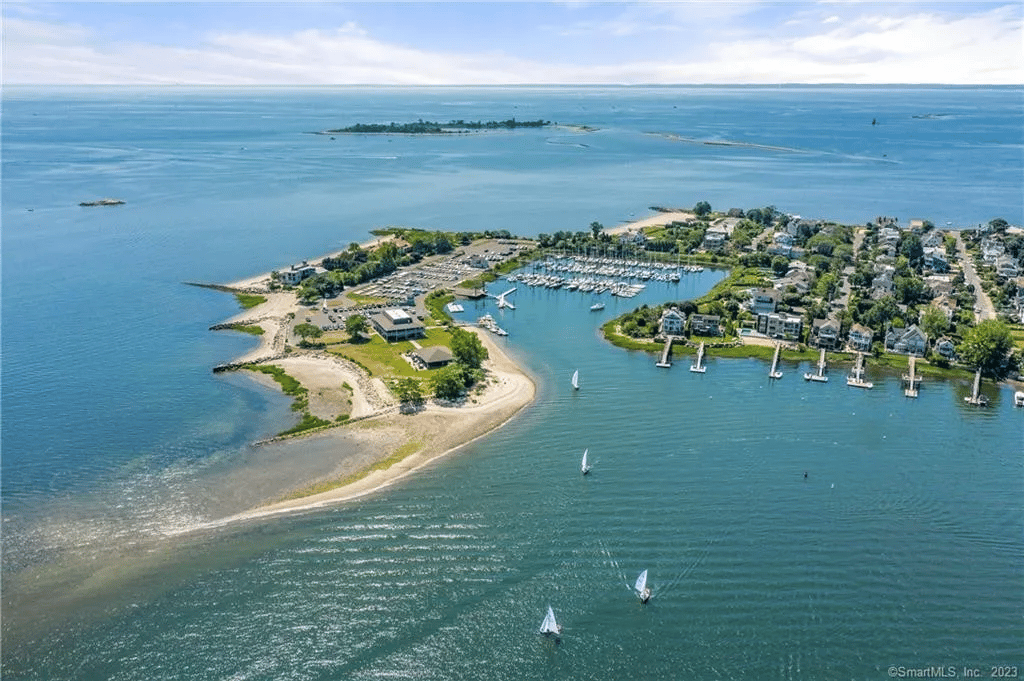 135 Harbor Road
