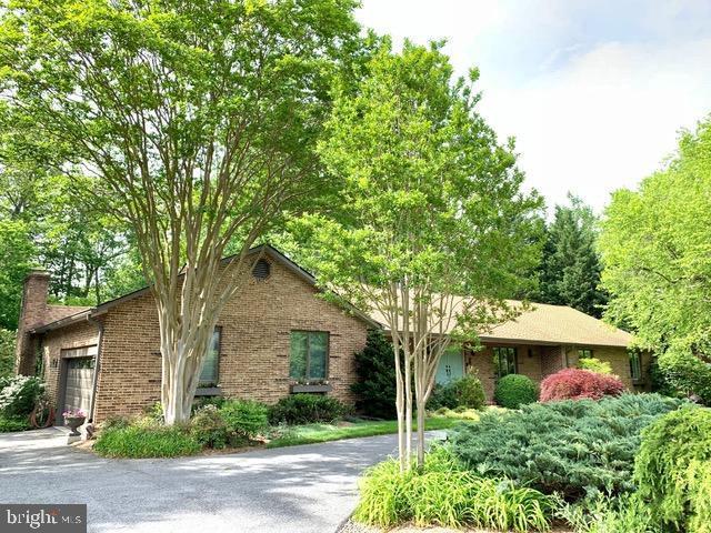 40 Poplar Point Rd