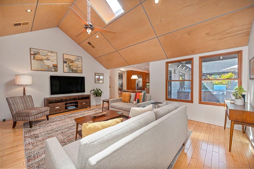 5743 Brandywine Ct